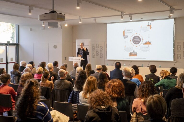 Ponència sobre els drets culturals de Nicolás Barbieri © Gencat