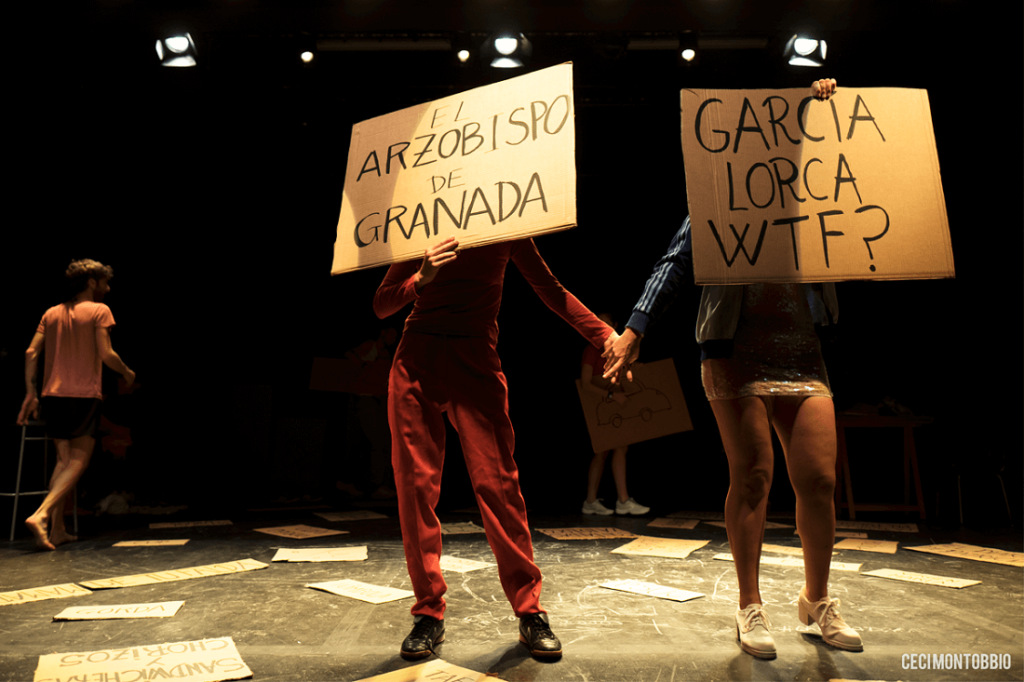 Los bancos regalan sandwicheras y chorizos © Ceci Montobbio