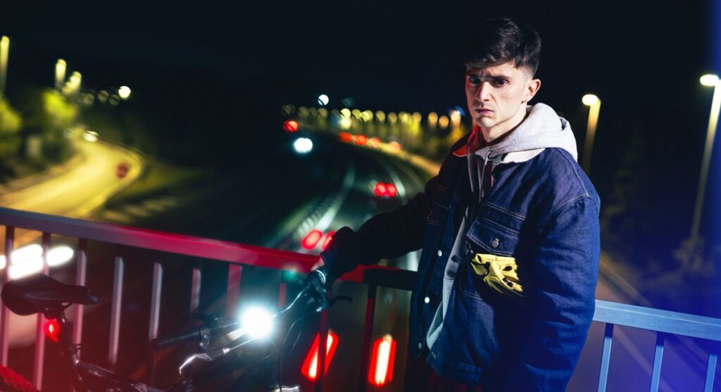 Biel Montoro a una imatge promocional de 'Burpees' © Mea Culpa