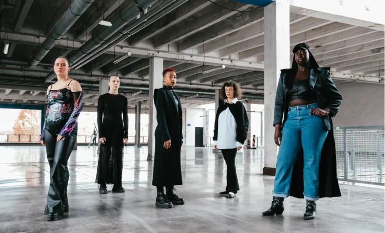 'Stuck', de la Cia Nassangar es podrà veure al Mercat de les Flors dins el HOP! Festival