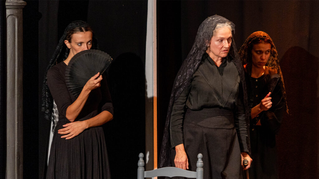 'La casa de Bernarda Alba' © Sala Arts