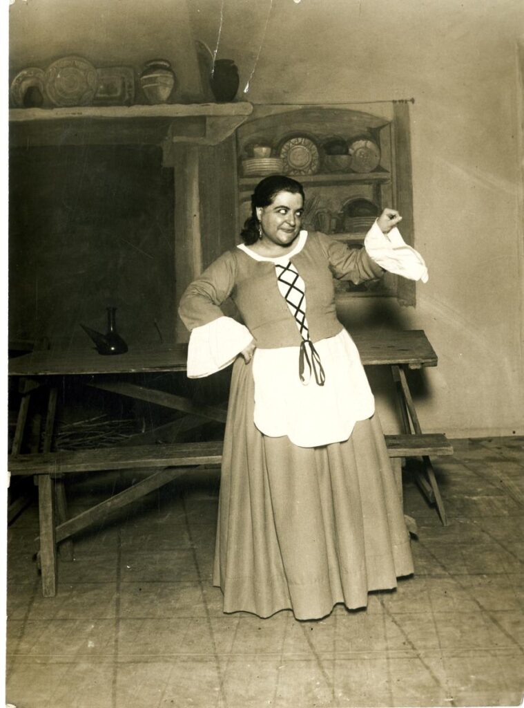 'El giravolt de maig' (1950) © MAE. Institut del Teatre 2