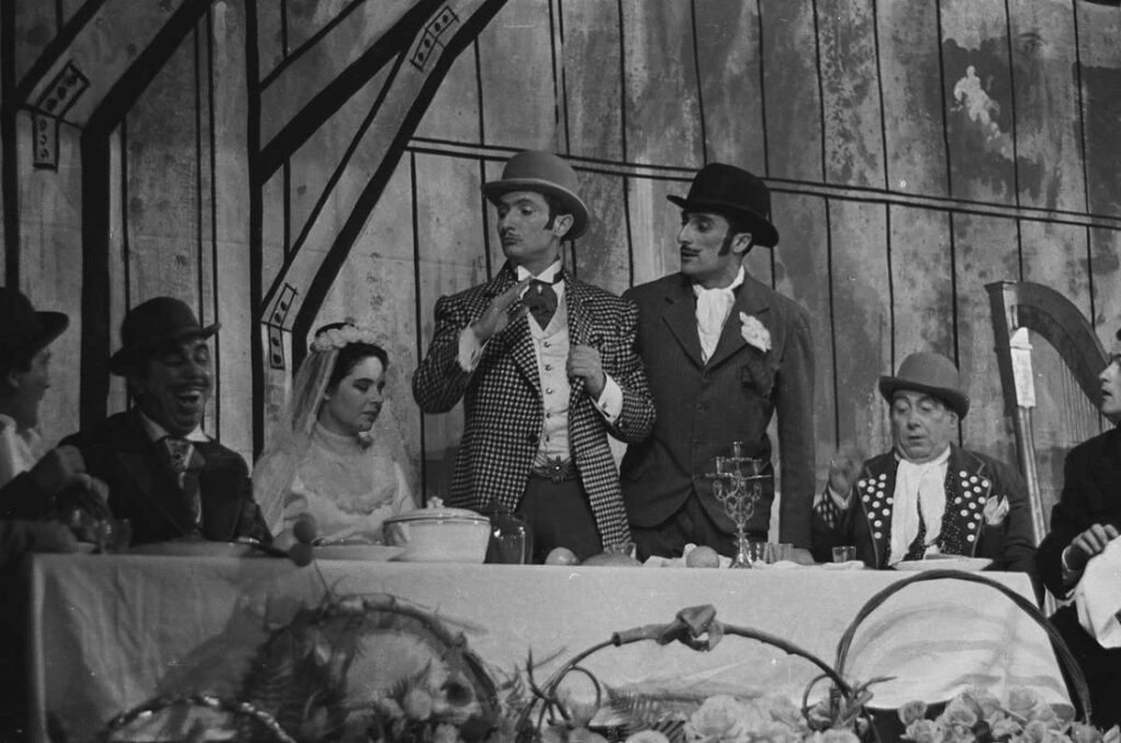 L'òpera de tres rals. Palau de la Música Catalana (1963) © MAE Institut del Teatre