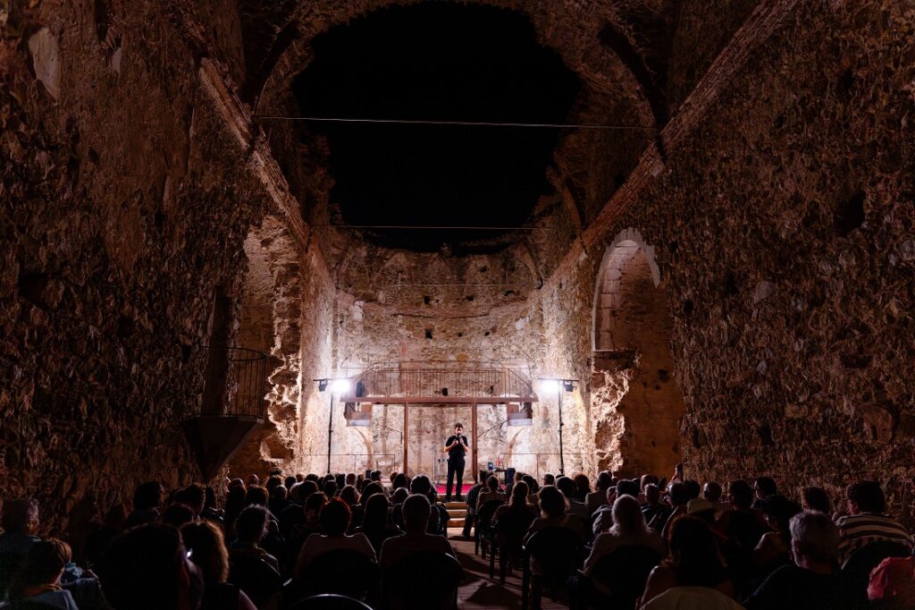 Fastt25 - Hamlet.02 @ Atena-Estudi