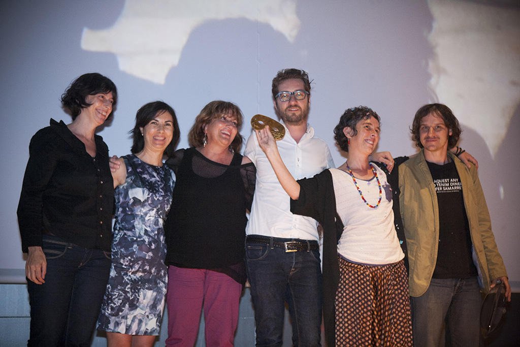 Equip d'Escena Poblenou, Premi FAD Sebastià Guasch el 2014. D'esquerra a dreta Modesta Roda, Dolors Pedemonte , Carme Turegano, Albert Martínez, Ada Vilaró i Sergi Estebanell.